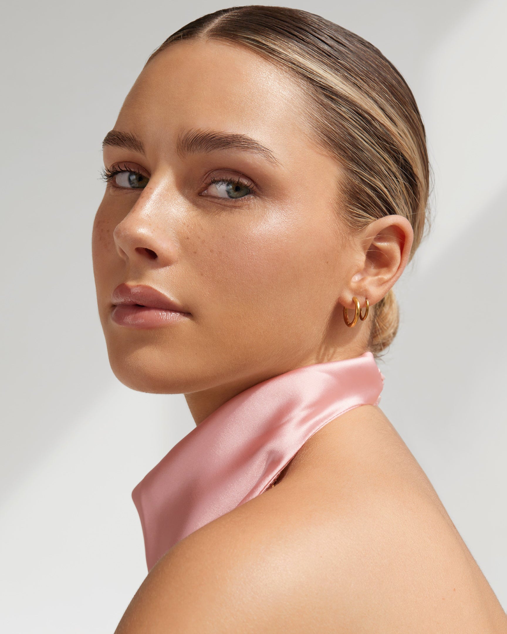 Everyday & simple hoops